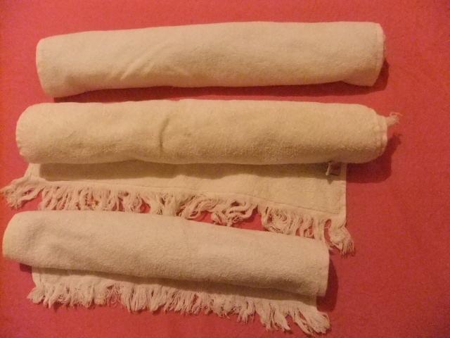 RECLAIMED WHITE TURKISH TOWEL